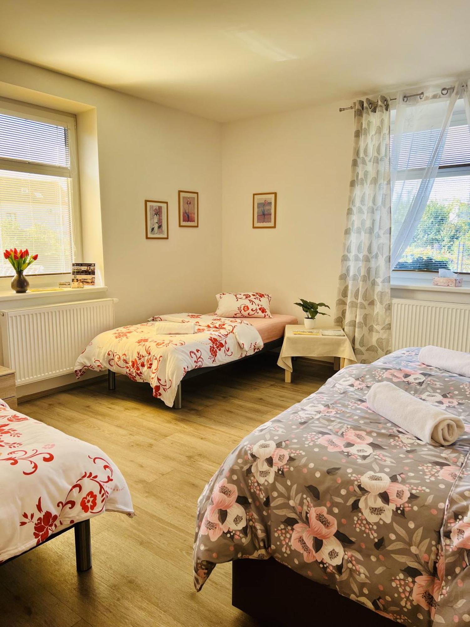 Emilia Apartment *